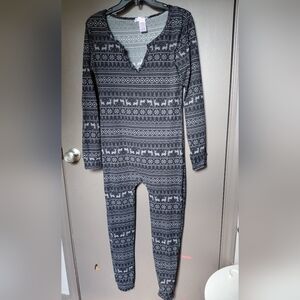 Black And Gray Winter Patterned Onesie Pajamas